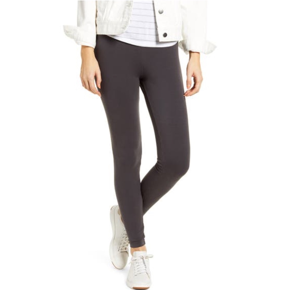 Lou & Grey Essential The Terry Legging - Picture 2 of 6